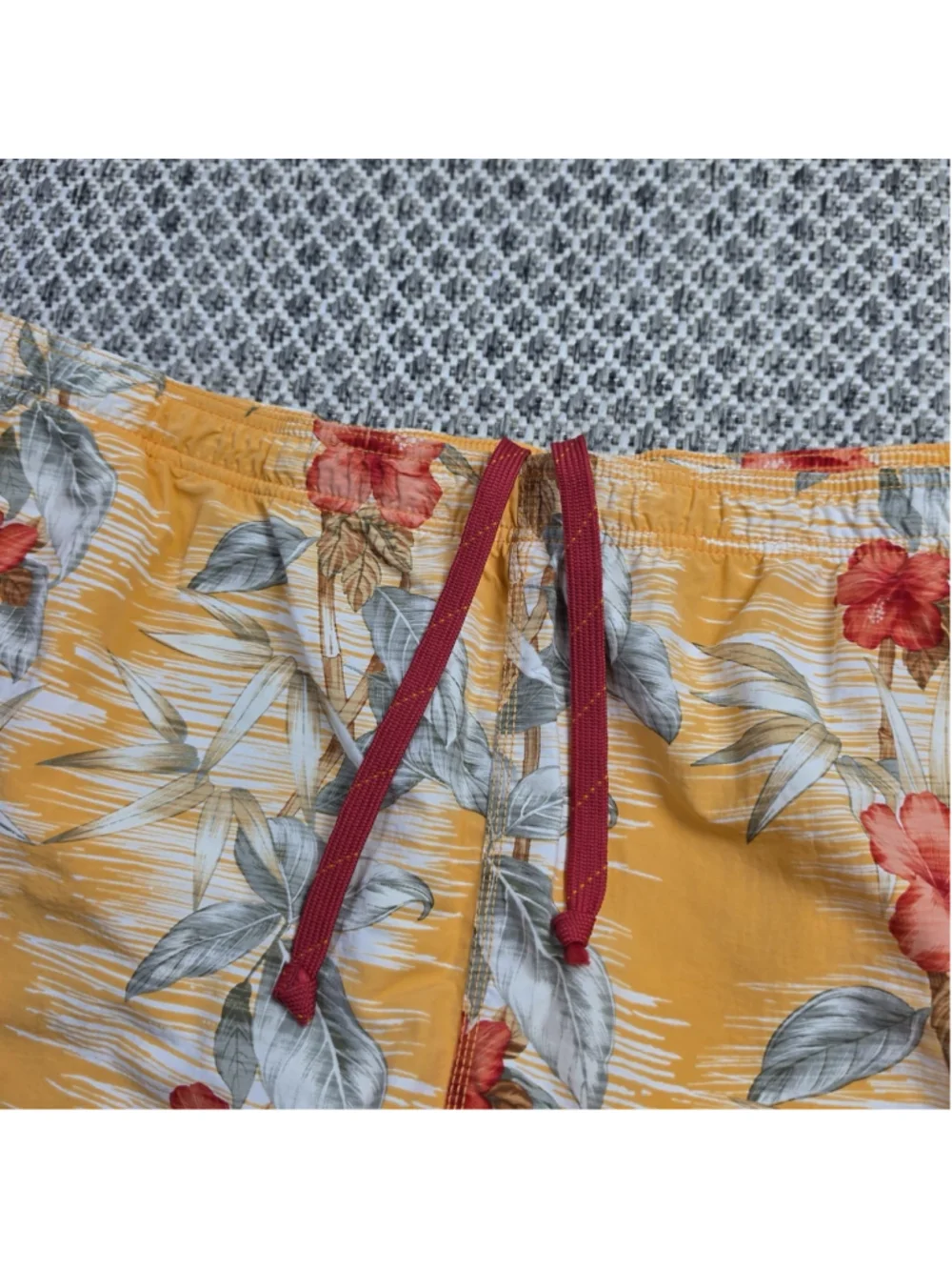Tommy Bahama Relax Swim Trunks Mens 2XL NWT Tropical Hibiscus Floral Yellow